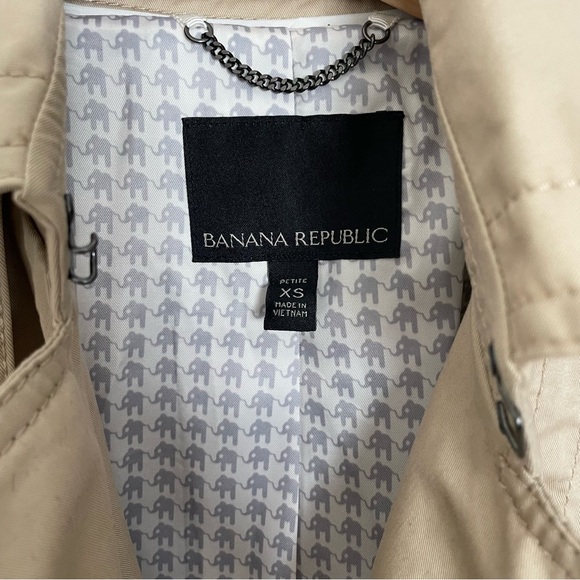 Banana Republic trench coat XSP - Picture 2 of 3